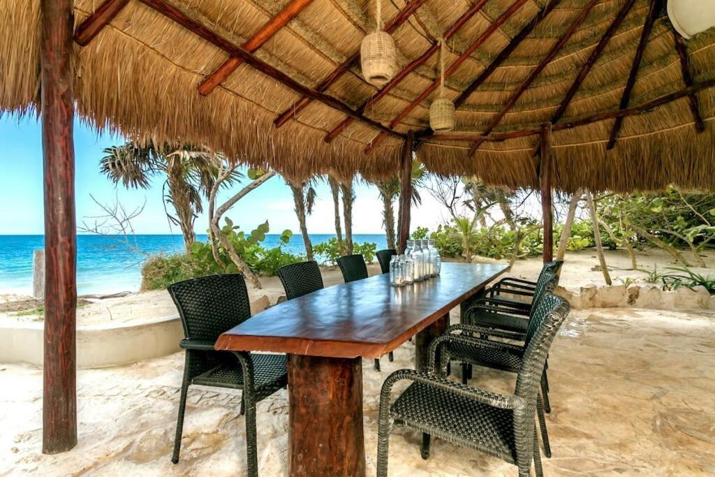 Luxury 5-Br Beachfront Home In Tulum Casa Sofia Gato Exterior photo