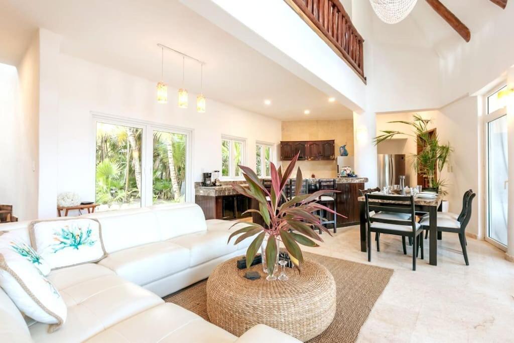 Luxury 5-Br Beachfront Home In Tulum Casa Sofia Gato Exterior photo